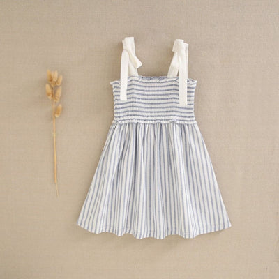 VESTIDO DE NIÑA CON RAYAS BLANCAS Y AZULES