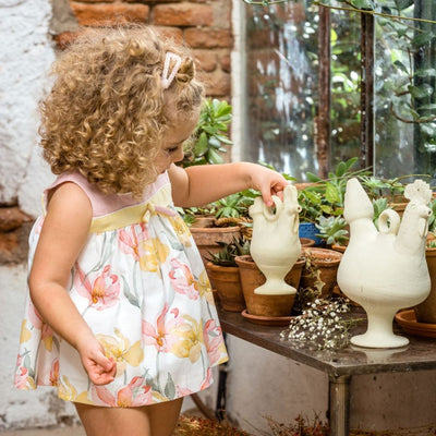 JESUSIN NIÑA FAMILIA NEMESIS