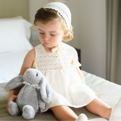 VESTIDO MARFIL CUERPO CALADO TUL BORDADO - Menta Moda Infantil