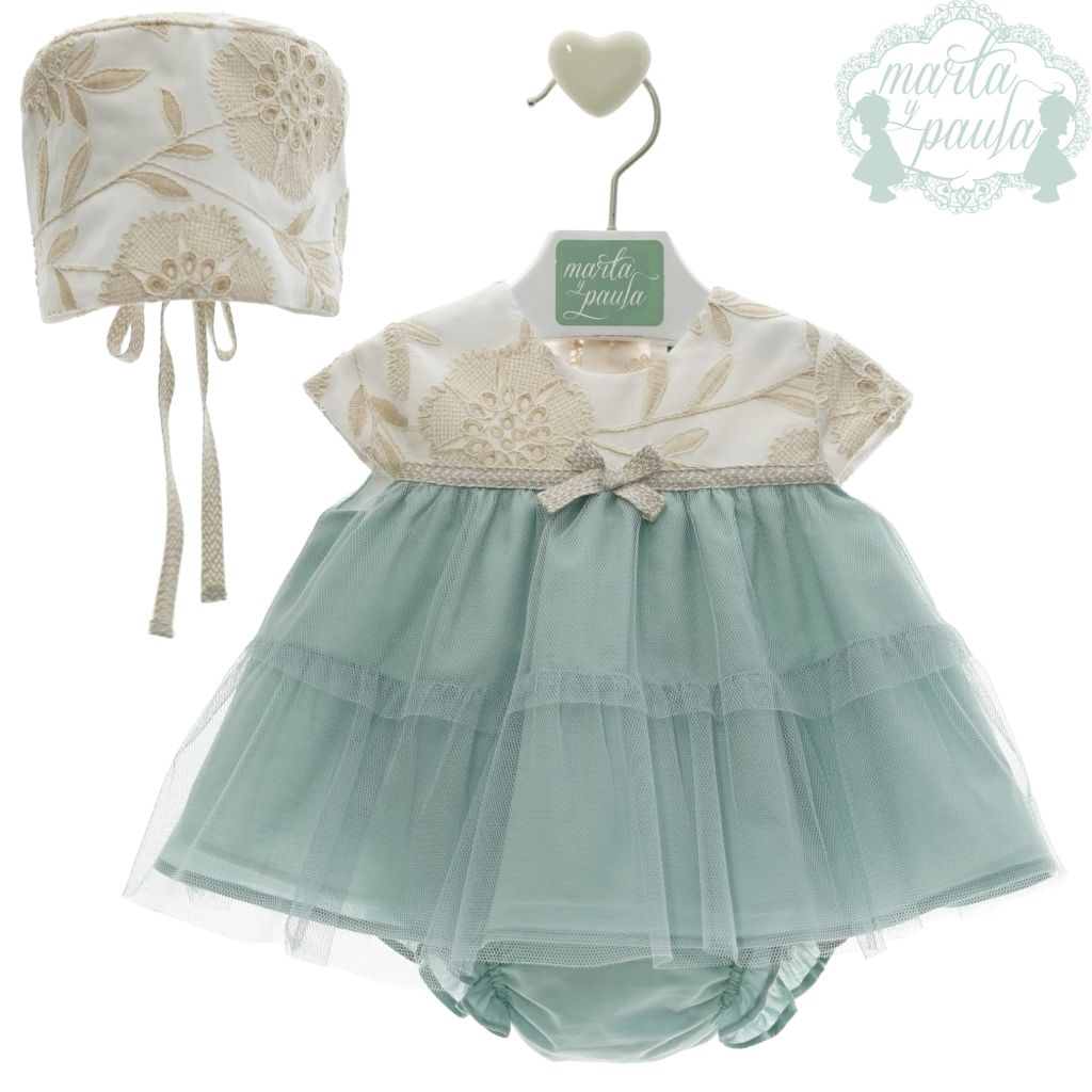 JESUSIN CON CAPOTA Y POLOLO FAMILIA GEMINIS