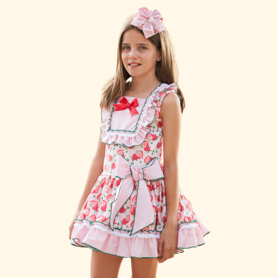 VESTIDO TALLE BAJO FRESAS