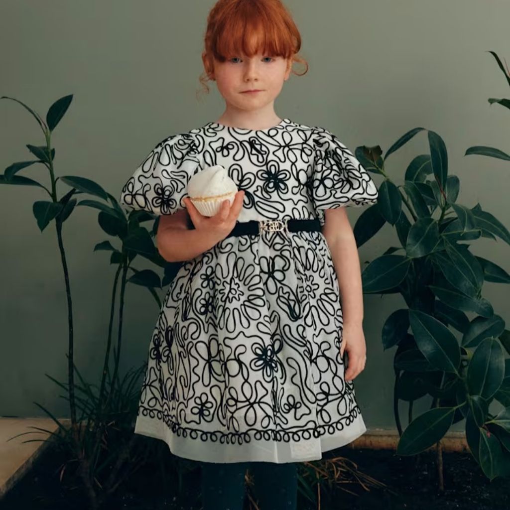 VESTIDO TUL BORDADO CINTAS