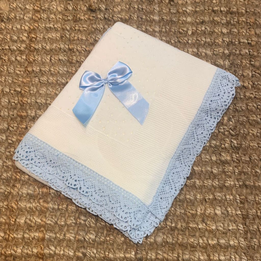 TOQUILLA PUNTILLA BLANCO AZUL