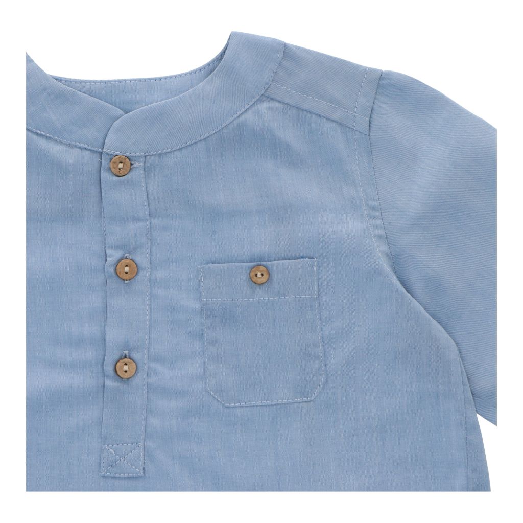 CAMISA CELESTE BOTONES MADERA - Menta Moda Infantil