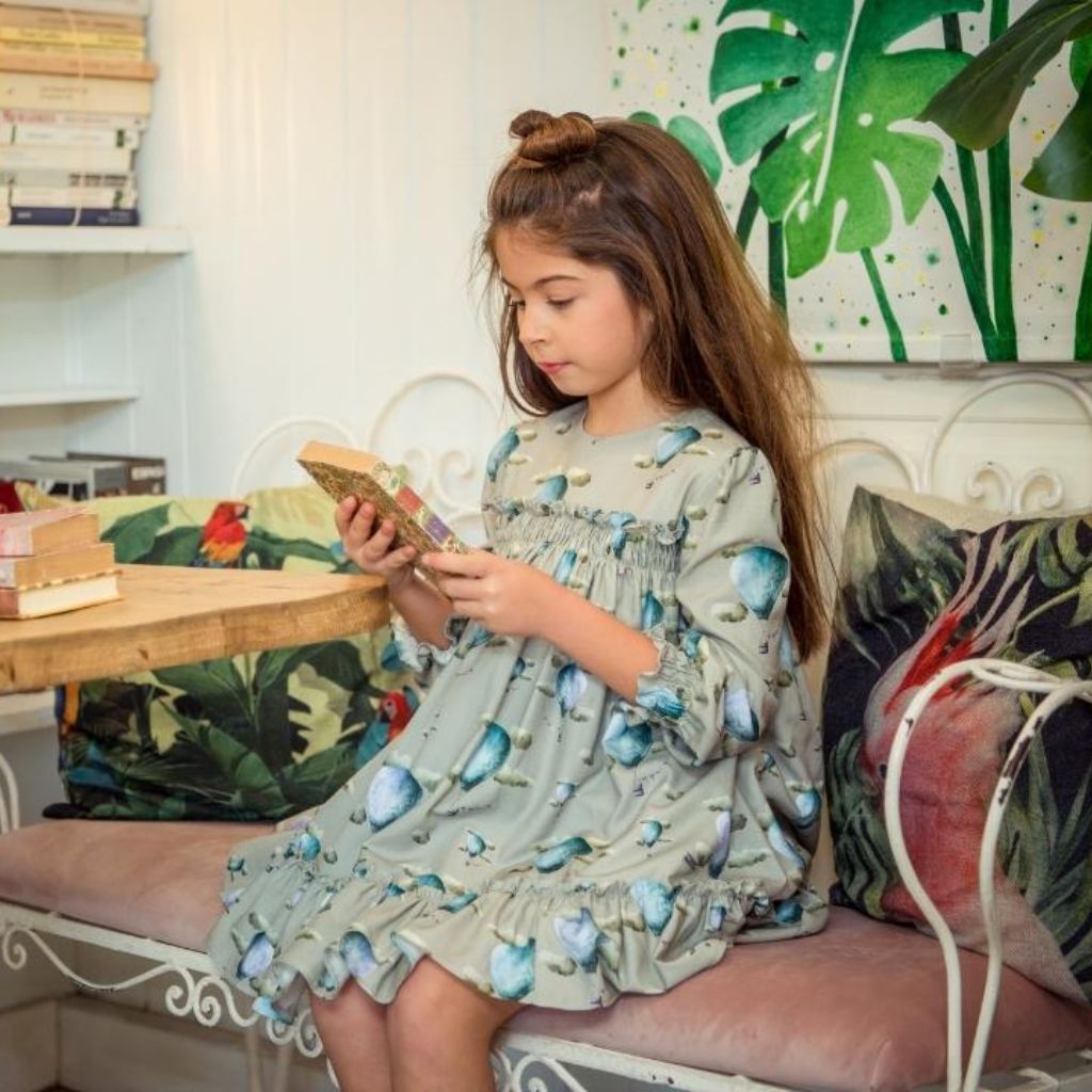 VESTIDO NINA MANGA LARGA VERDE EMPORLVADO GLOBOS AEROSTATICOS FAMILIA ESPERANZA - Menta Moda Infantil