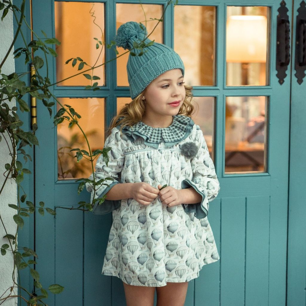 VESTIDO NINA MANGA LARGA ESTAMPADO GLOBOS FAMILIA ALASKA - Menta Moda Infantil